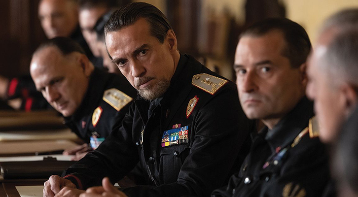 Un momento della riunione del Gran Consiglio del fascismo del 25 luglio al centro della serie Rai «La lunga notte. La caduta del Duce»