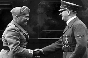 Il 18 marzo 1940 Benito Mussolini accoglie Adolf Hitler al Brennero